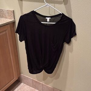 Hinge woman's cute black tee shirt with a knot at the bottom of it